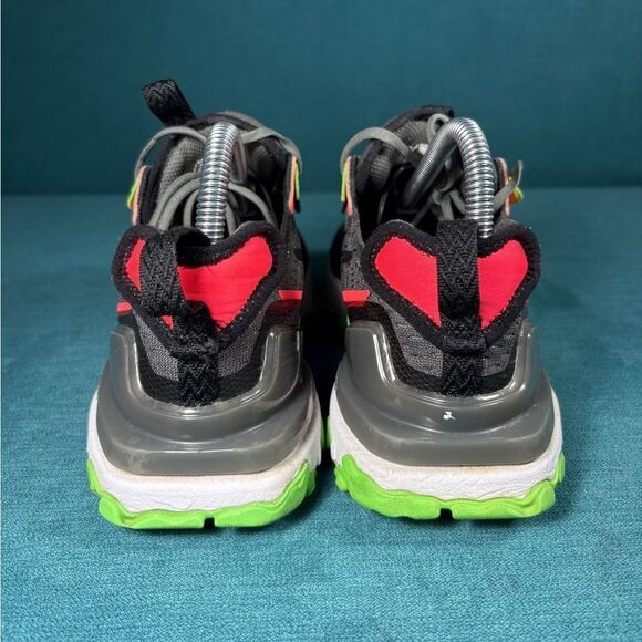 Size 6Y/7.5Women - Nike React Vision Iron Grey shoes - Picture 2 of 9